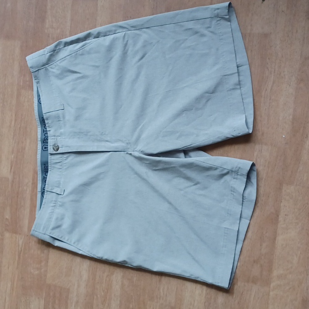 Pro tour golf shorts size 36